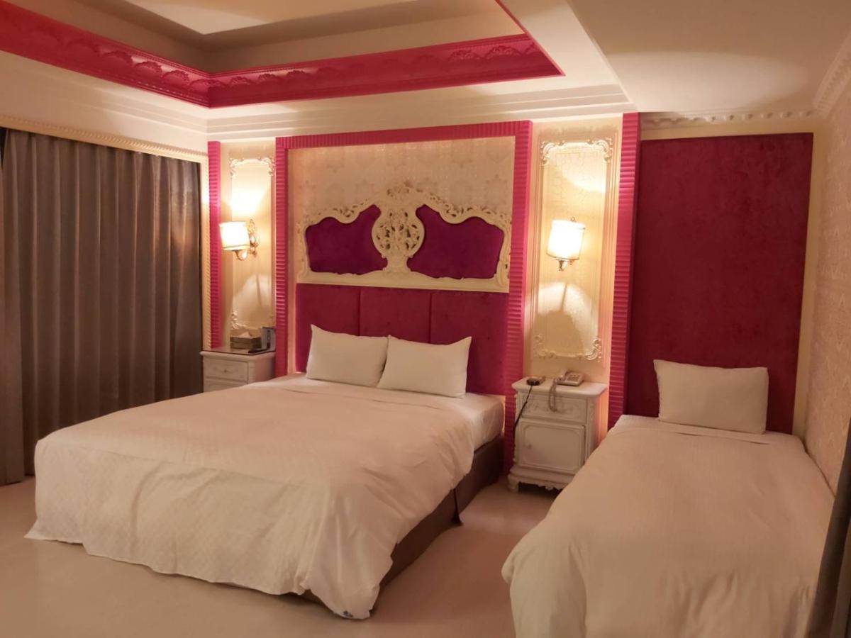 Chateau Motel Kaohsiung Exteriör bild